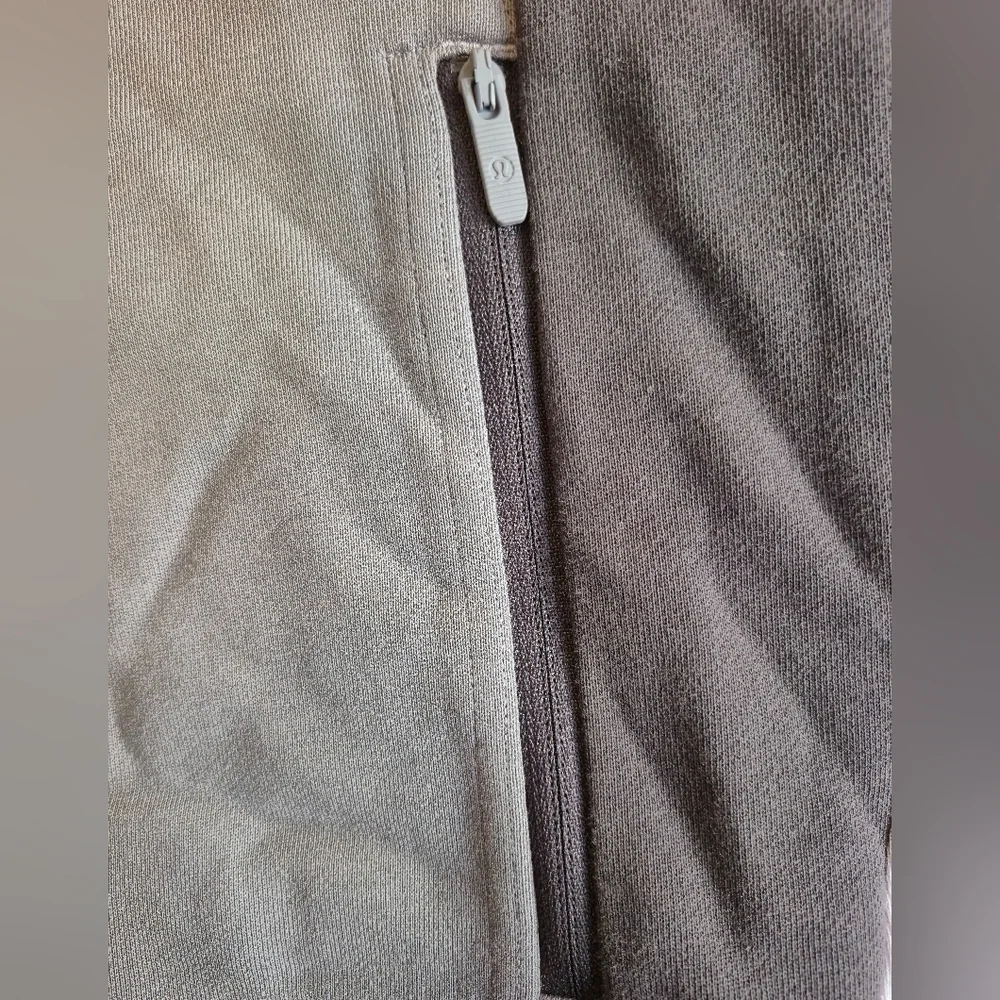 Lululemon Athletica Gray and White‎ Jacket